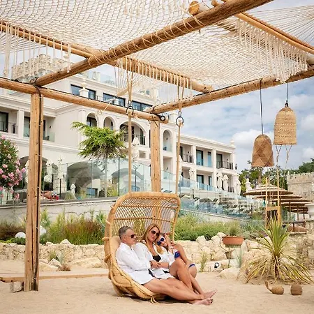 Apartment Marina Azur- 100m From The & Spa! Luxury Apartment! Saints Constantine and Helena