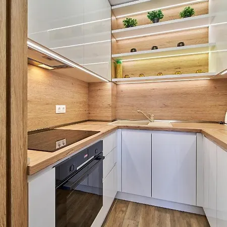 Apartment Marina Azur- 100m From The & Spa! Luxury Apartment! Saints Constantine and Helena