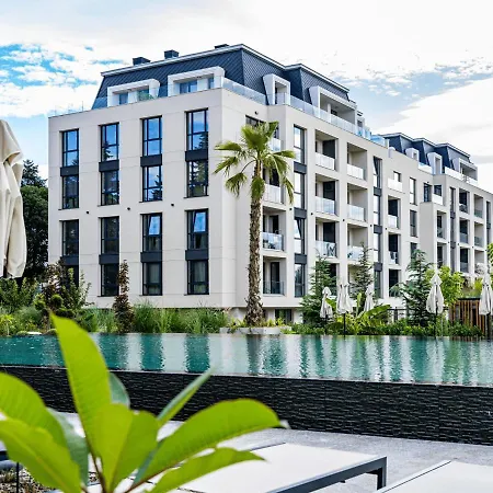 Marina Azur- 100m From The & Spa! Luxury Apartment! *