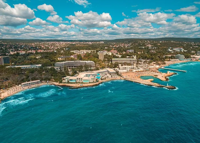 Marina Azur- 100m From The & Spa! Luxury Apartment! Lejlighed *