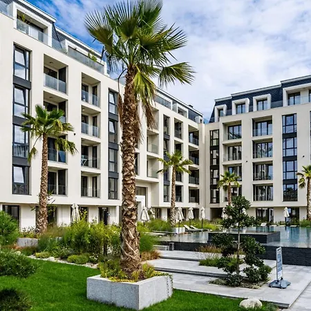 Marina Azur- 100m From The & Spa! Luxury Apartment! Appartement St Constantin et Helena