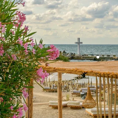 Appartement Marina Azur- 100m From The & Spa! Luxury Apartment! *