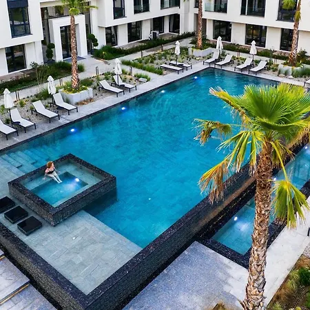 Marina Azur- 100m From The & Spa! Luxury Apartment! Appartement St Constantin et Helena