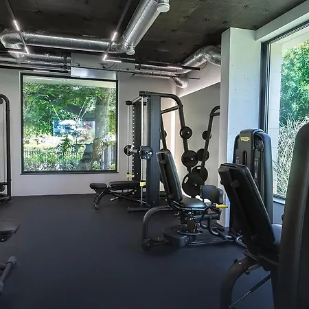 Marina Azur- 100m From The & Spa! Luxury Apartment! St Constantin et Helena