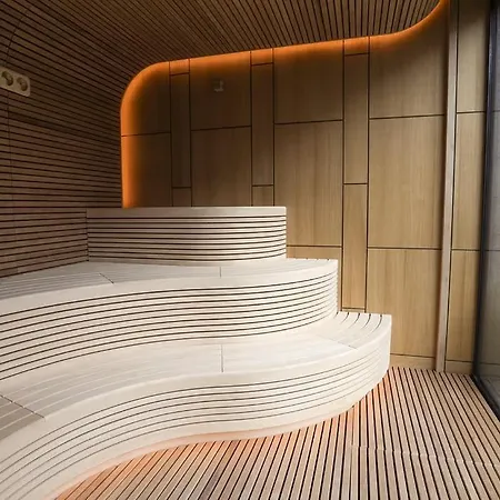 Marina Azur- 100m From The & Spa! Luxury Apartment!