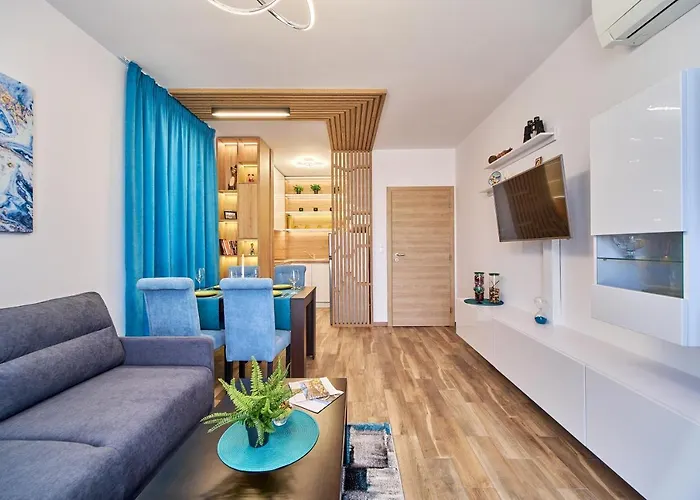 Marina Azur- 100m From The & Spa! Luxury Apartment! Apartman *