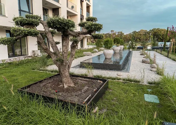 Marina Azur- 100m From The & Spa! Luxury Apartment! Apartman